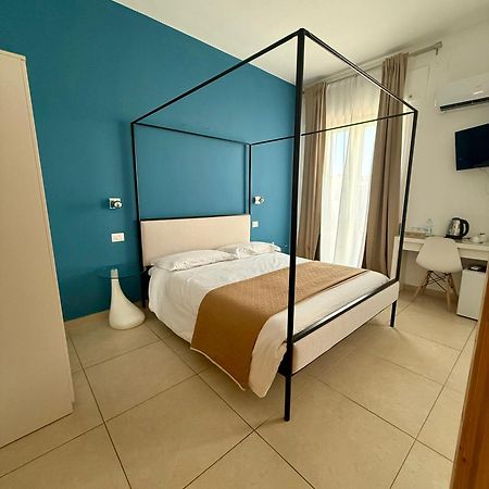 Les Chambres De Francoise Guest House Olbia Eksteriør billede