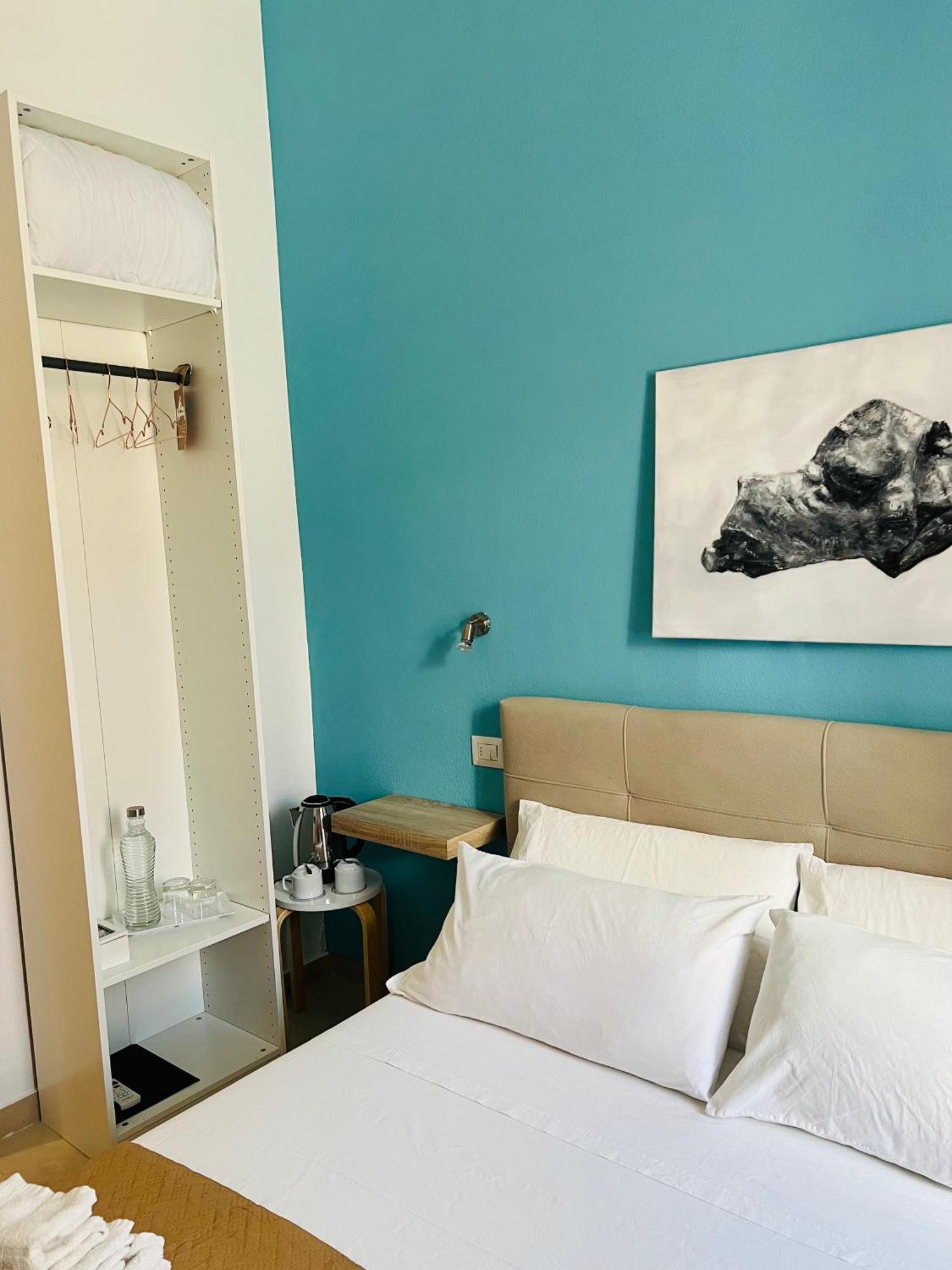Les Chambres De Francoise Guest House Olbia Eksteriør billede
