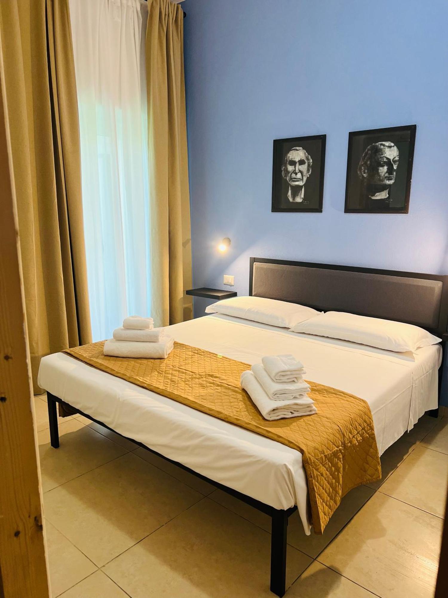 Les Chambres De Francoise Guest House Olbia Eksteriør billede