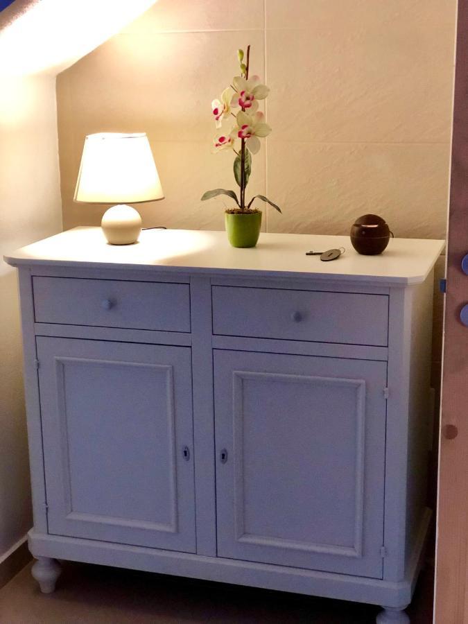 Les Chambres De Francoise Guest House Olbia Eksteriør billede